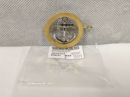 Royal Navy RN Junior Ratings Cap Badge
